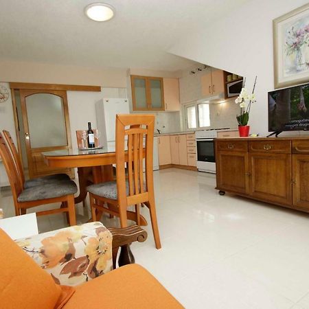 Apartmani Ivona&Ivo Makarska Exterior foto